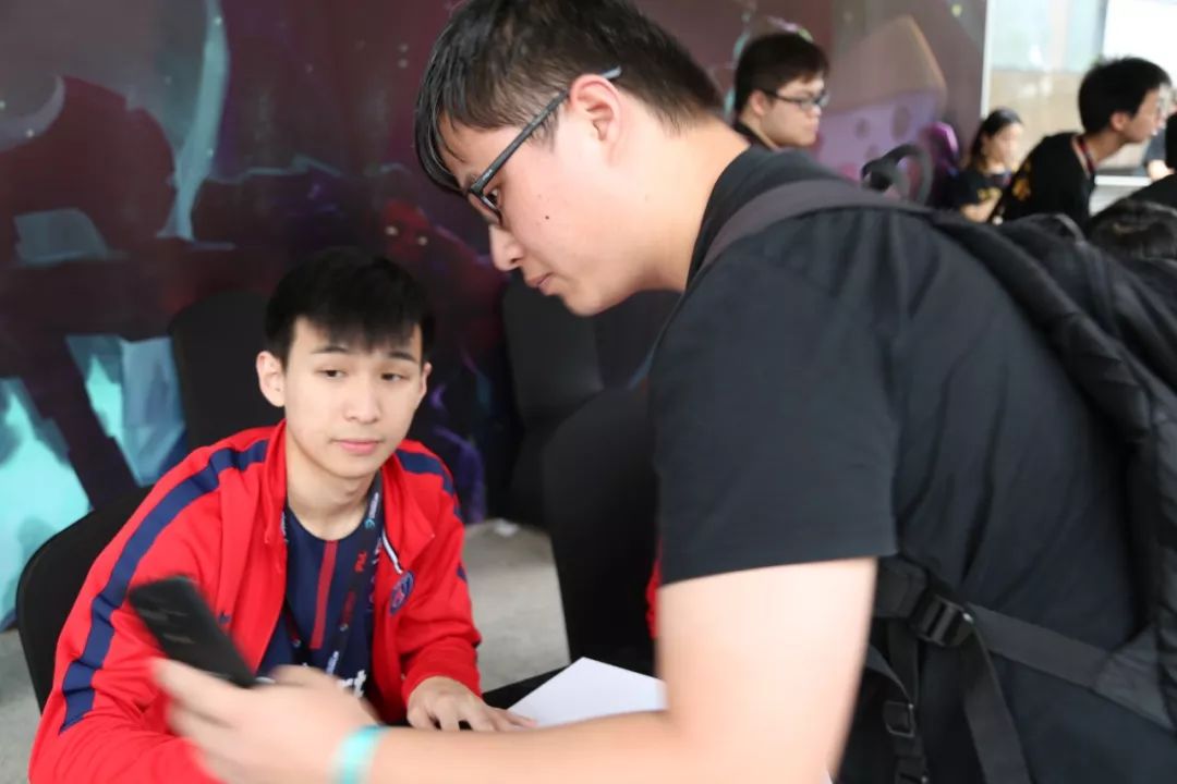 NAVI将面对 FURIA Esports ， Falcons 将与 Spirit 在2025年StarLadder布达佩斯Major的季后赛中相遇