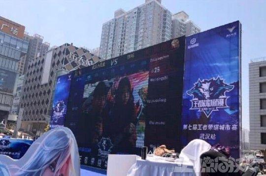 LOL知名选手欠钱不还？前QG射手在线讨债