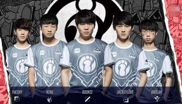 knight 在与 Anyone's Legend 的比赛前表示：“我们需要更好地进行早期团战——否则，我们可能会输。”