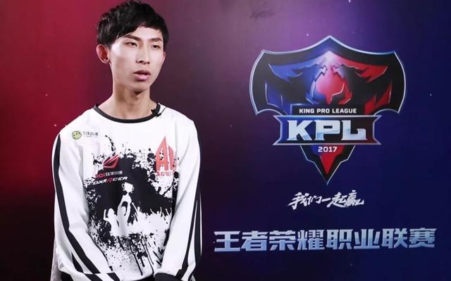 Virtus.pro 与 n0rb3r7 分道扬镳，目标是 FL4MUS 。